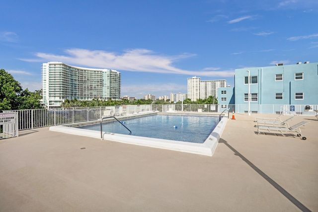 111 Briny Avenue 5-10, Pompano Beach, FL 33062