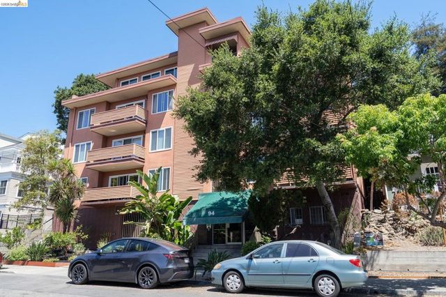 94 Bayo Vista Ave, Oakland, CA 94611
