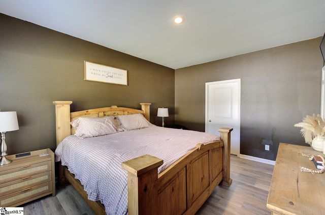 480 Bucky Drive, Woodruff, SC 29388