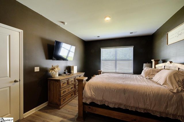 480 Bucky Drive, Woodruff, SC 29388