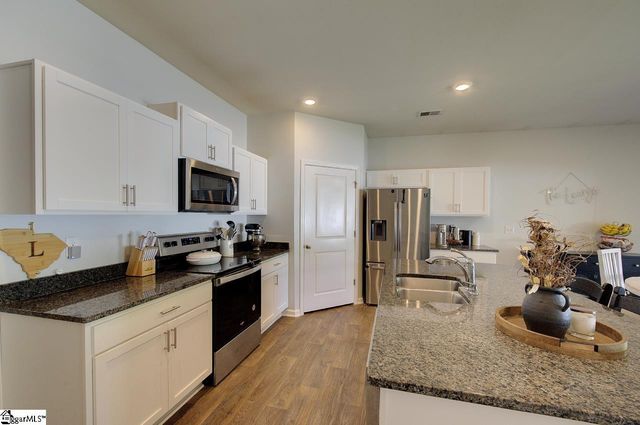 480 Bucky Drive, Woodruff, SC 29388