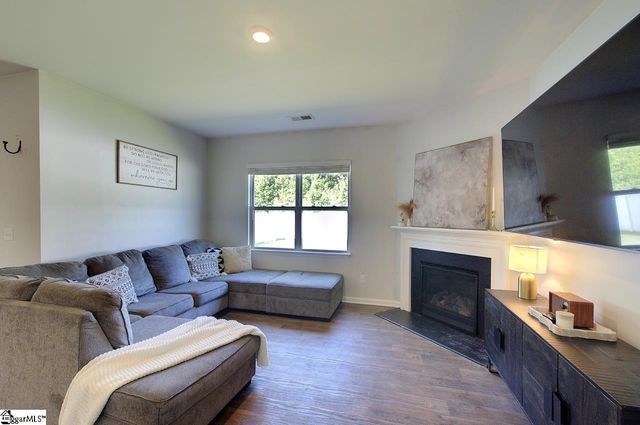 480 Bucky Drive, Woodruff, SC 29388