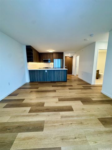 1500 Rycroft Street 900R, Honolulu, HI 96814