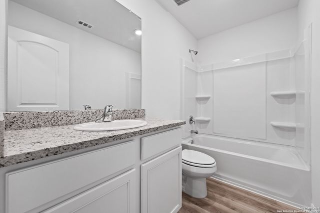 16056 Imes Way, Lytle, TX 78052