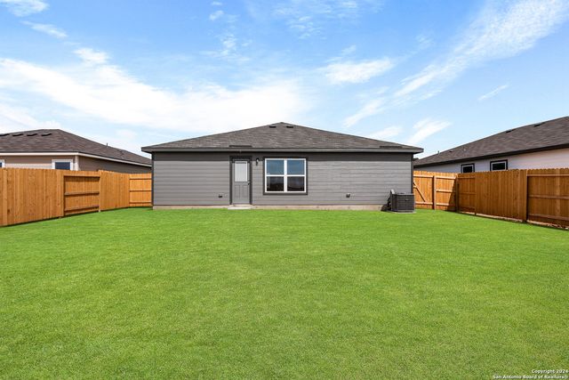 16056 Imes Way, Lytle, TX 78052