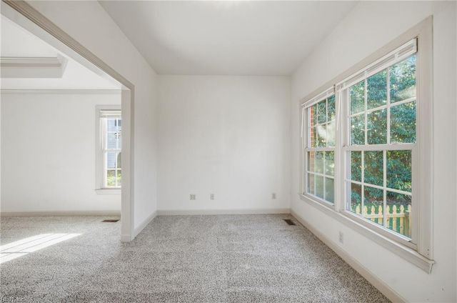 4044 Devon DR, Chesapeake, VA 23321