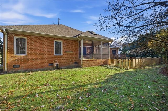 4044 Devon DR, Chesapeake, VA 23321