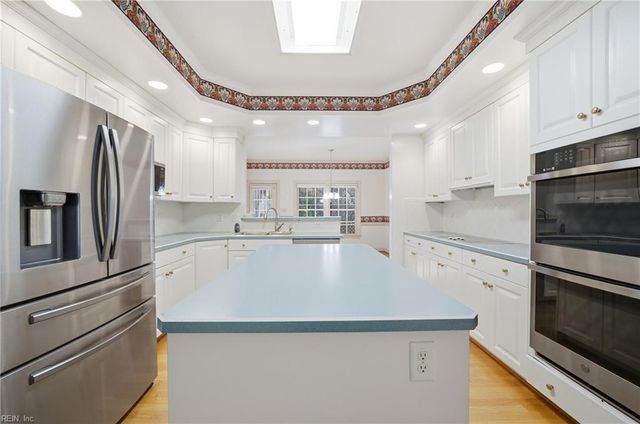 4044 Devon DR, Chesapeake, VA 23321