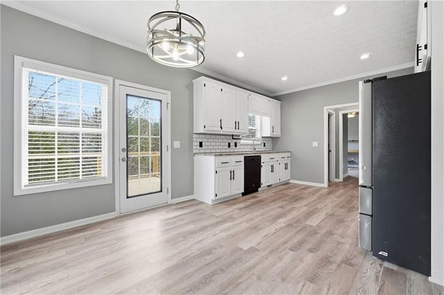 123 Nelson Oaks Drive, Ball Ground, GA 30107