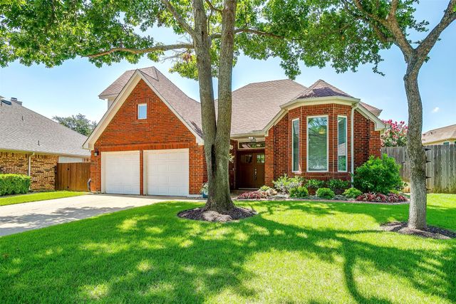 609 Huntington Court, Grapevine, TX 76051