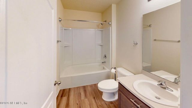 2385 OAK STREAM Drive, Green Cove Springs, FL 32043