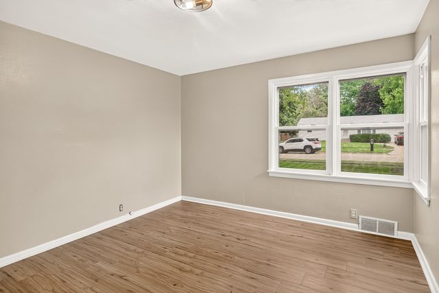 3104 Sunnyside Drive, Rockford, IL 61114