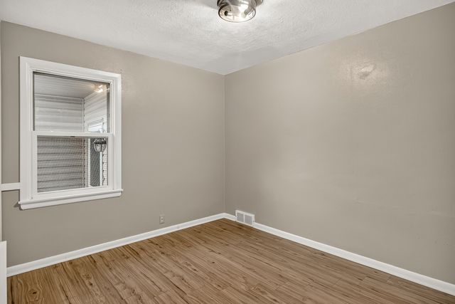 3104 Sunnyside Drive, Rockford, IL 61114
