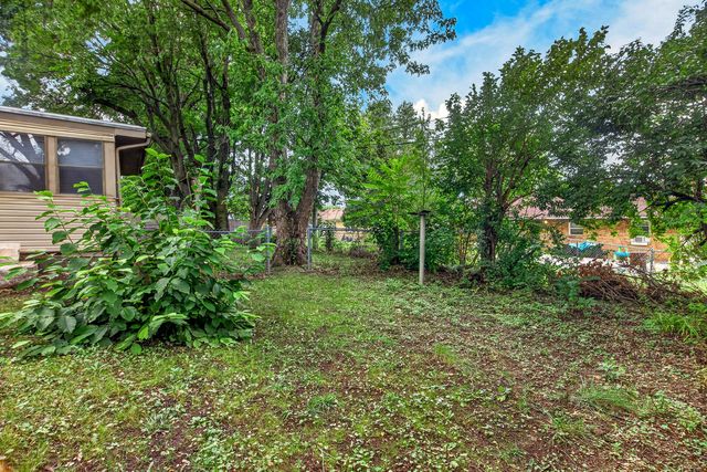 3104 Sunnyside Drive, Rockford, IL 61114