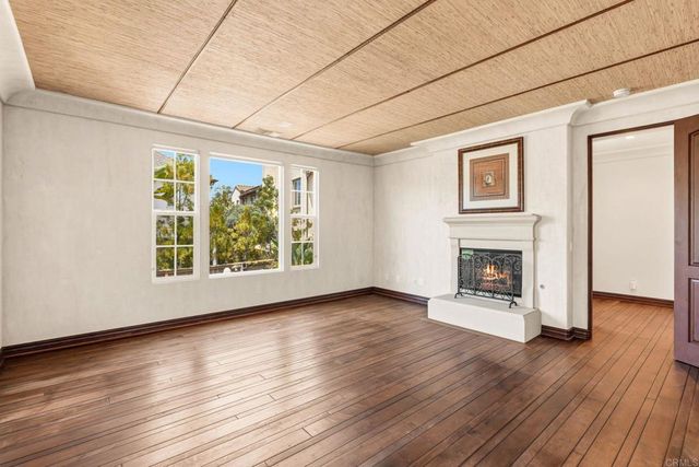 15616 New Park Terrace, San Diego, CA 92127