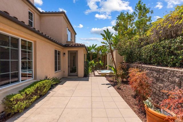15616 New Park Terrace, San Diego, CA 92127