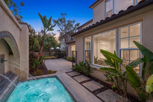 15616 New Park Terrace, San Diego, CA 92127