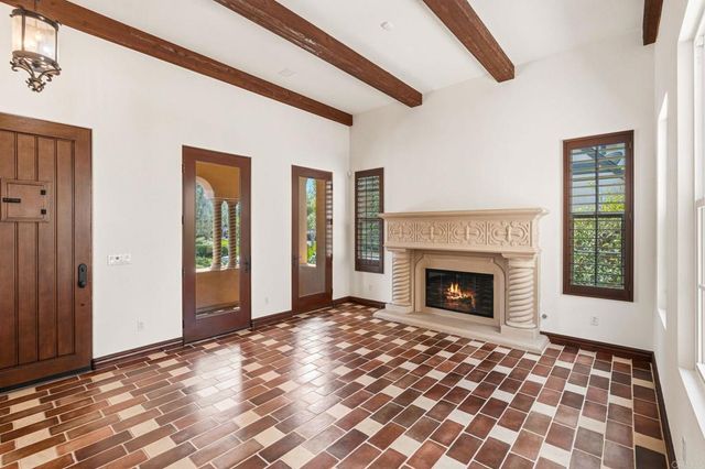 15616 New Park Terrace, San Diego, CA 92127