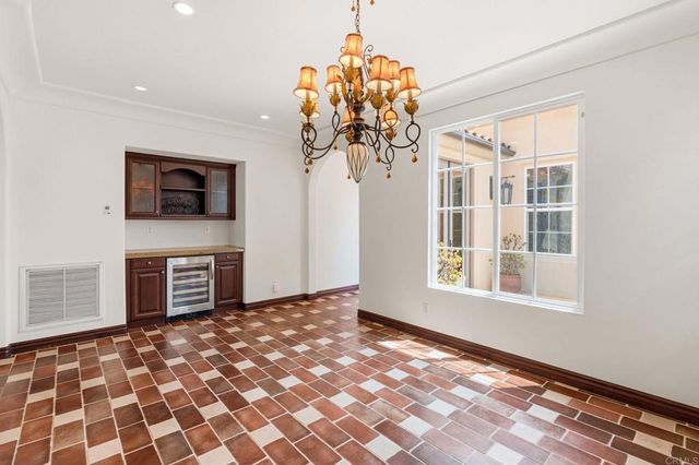 15616 New Park Terrace, San Diego, CA 92127