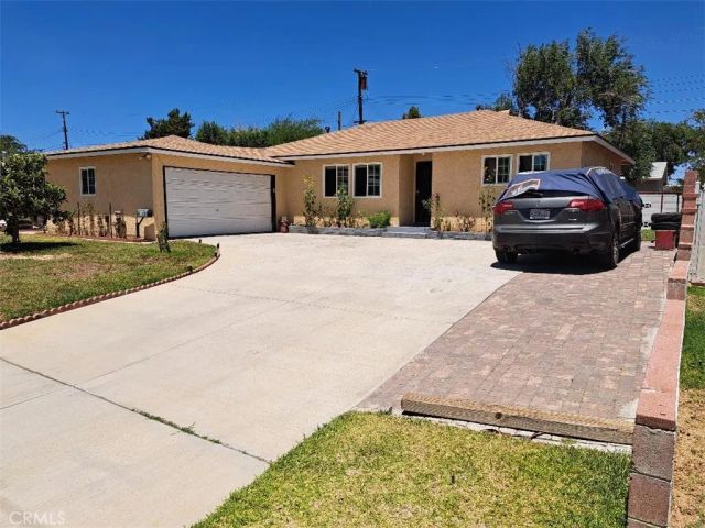 431 E Avenue R6, Palmdale, CA 93550