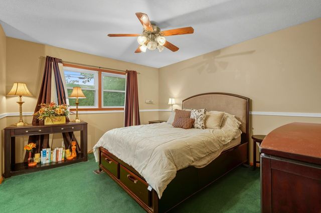 1871 E Shamrock Circle, Springfield, MO 65804