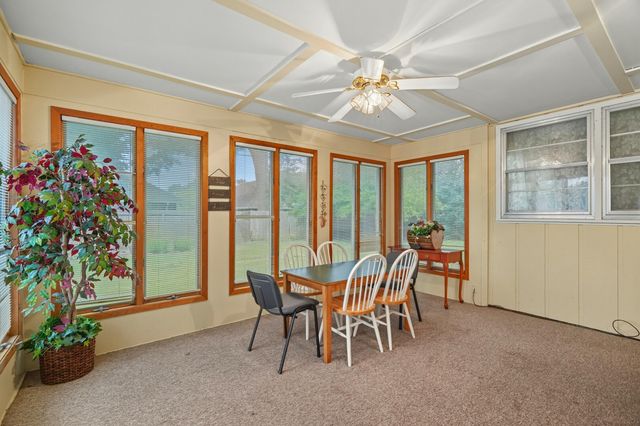 1871 E Shamrock Circle, Springfield, MO 65804