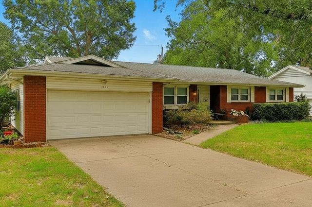 1871 E Shamrock Circle, Springfield, MO 65804