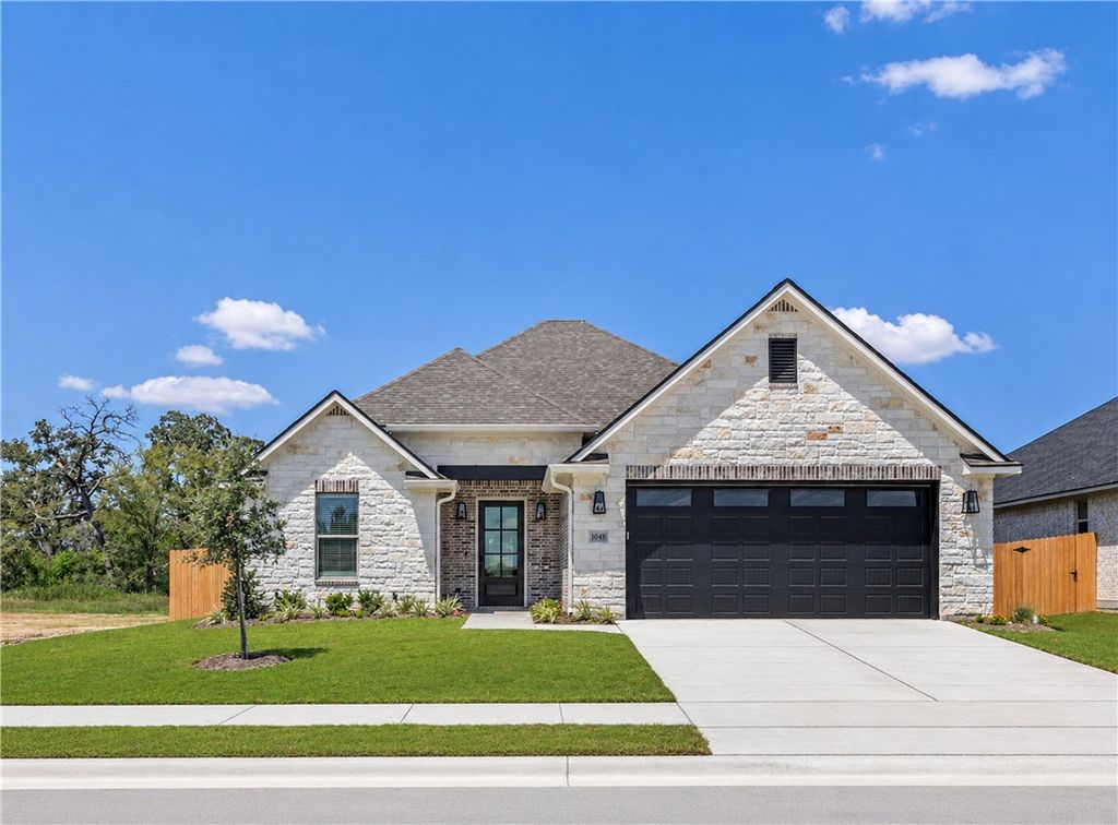 1048 Calaveras Court, College Station, TX 77845 — exterior