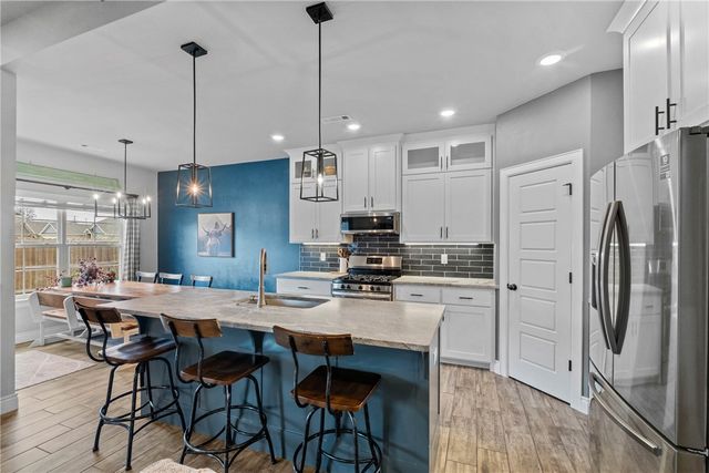 924 Laux Lane, Pea Ridge, AR 72751