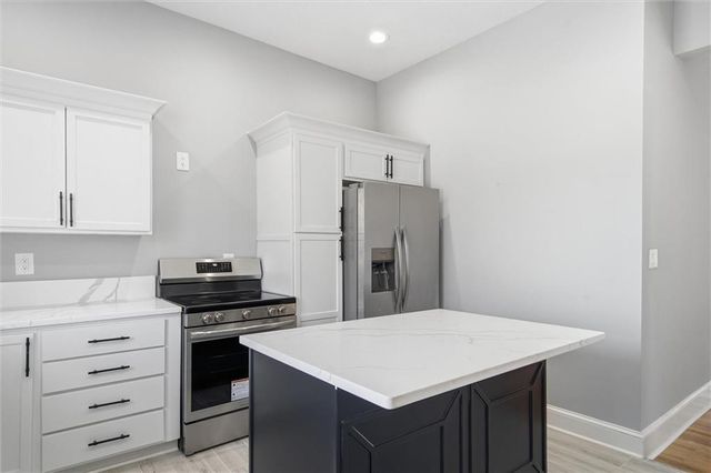 406 E Forest Street, Harrisonville, MO 64701