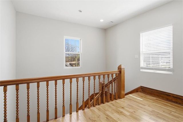 406 E Forest Street, Harrisonville, MO 64701