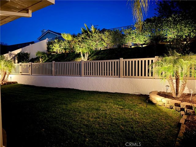 976 Miraflores Drive, Corona, CA 92882