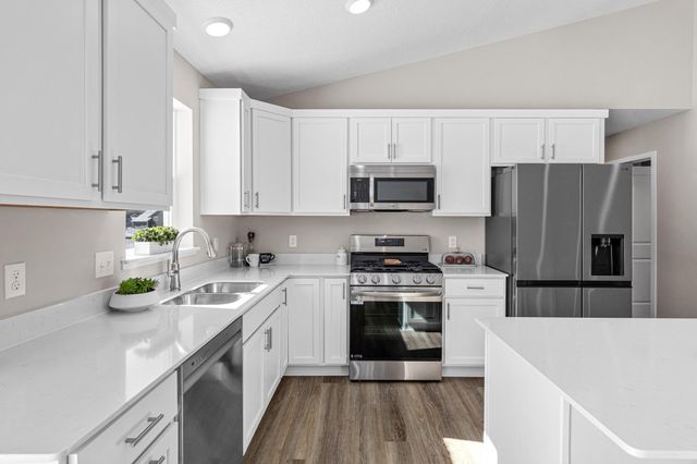 6613 Granby Street, North Branch, MN 55056