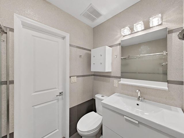 121 BRANDY WINE DRIVE 121, Largo, FL 33771