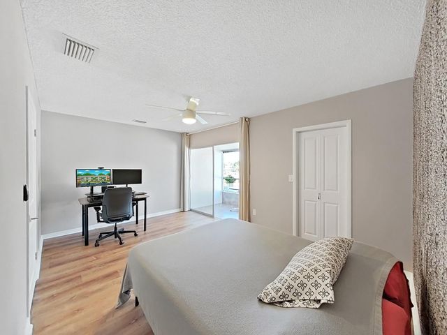 121 BRANDY WINE DRIVE 121, Largo, FL 33771