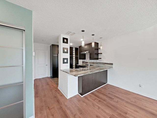 121 BRANDY WINE DRIVE 121, Largo, FL 33771