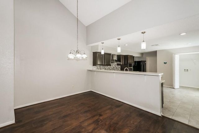 12723 Ashford Knoll Drive, Houston, TX 77082