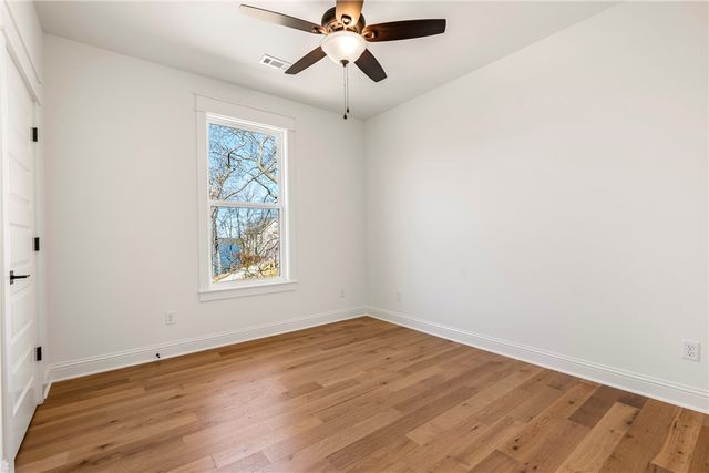 1 Skye Lane, Bella Vista, AR 72715