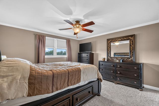 818 Bonnie Lane, Peotone, IL 60468