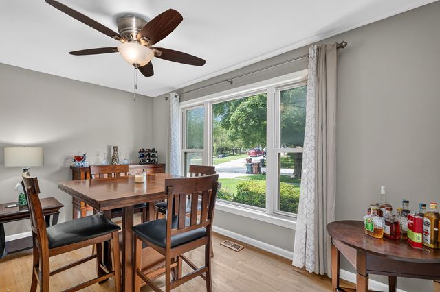 818 Bonnie Lane, Peotone, IL 60468