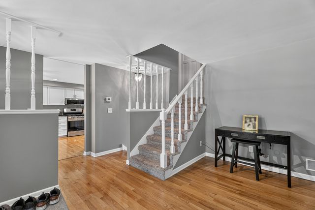 818 Bonnie Lane, Peotone, IL 60468