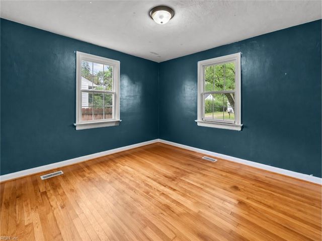 929 Foley DR, Williamsburg, VA 23185