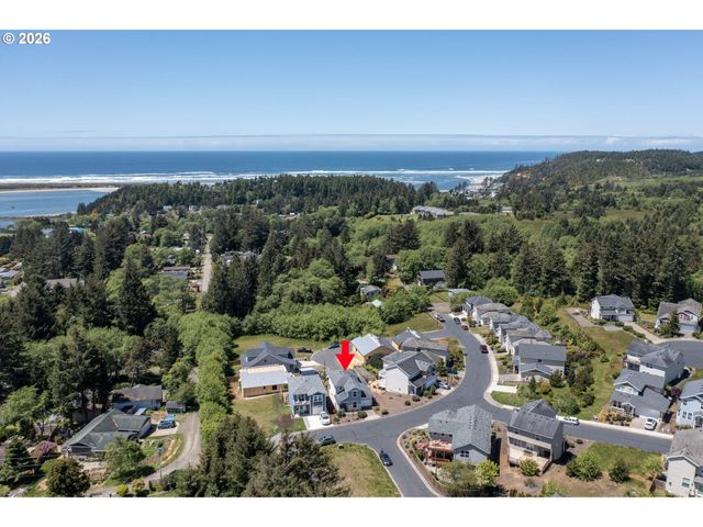4455 MOONDANCER Ln, Tillamook, OR 97141
