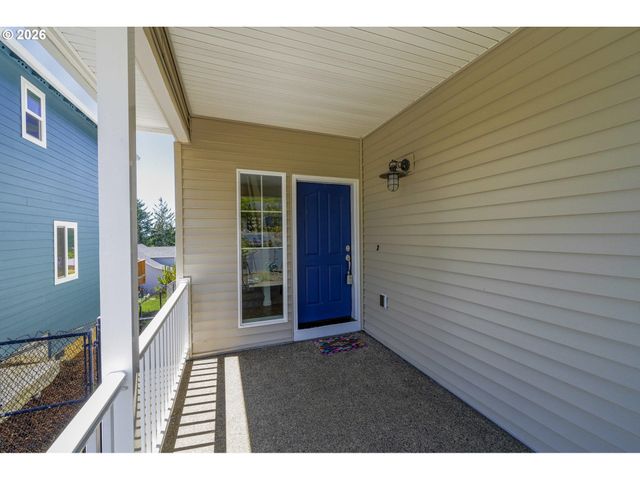 4455 MOONDANCER Ln, Tillamook, OR 97141