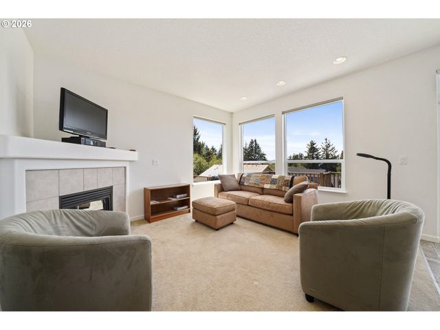 4455 MOONDANCER Ln, Tillamook, OR 97141