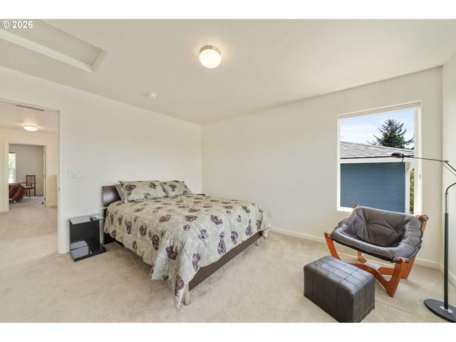 4455 MOONDANCER Ln, Tillamook, OR 97141