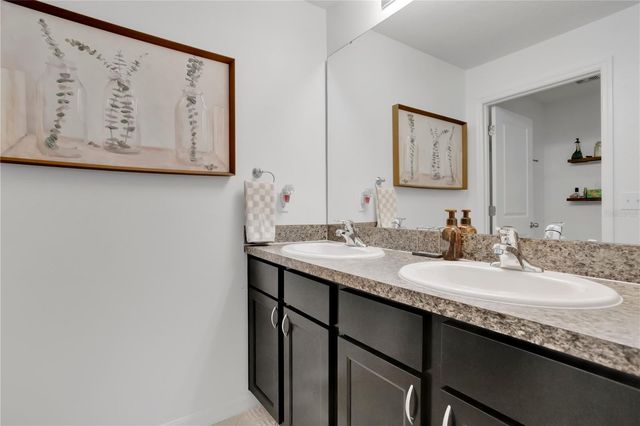 15823 HIGH BELL PLACE, Bradenton, FL 34212