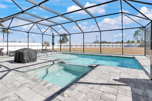 15823 HIGH BELL PLACE, Bradenton, FL 34212