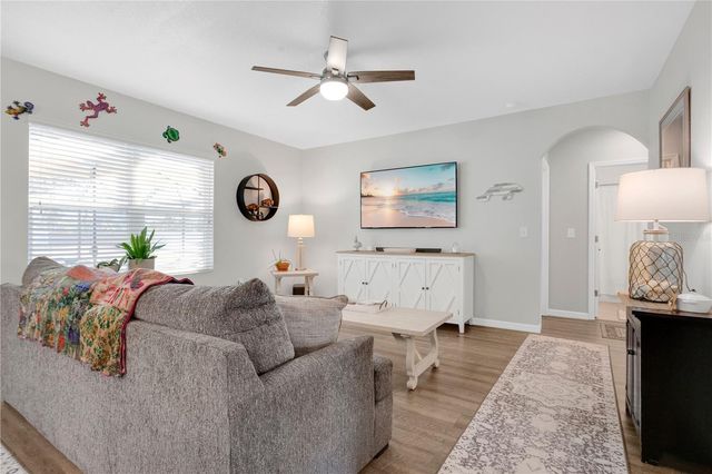 15823 HIGH BELL PLACE, Bradenton, FL 34212