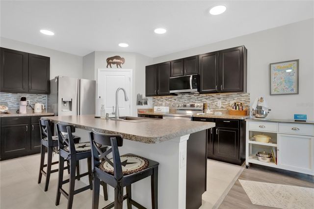 15823 HIGH BELL PLACE, Bradenton, FL 34212